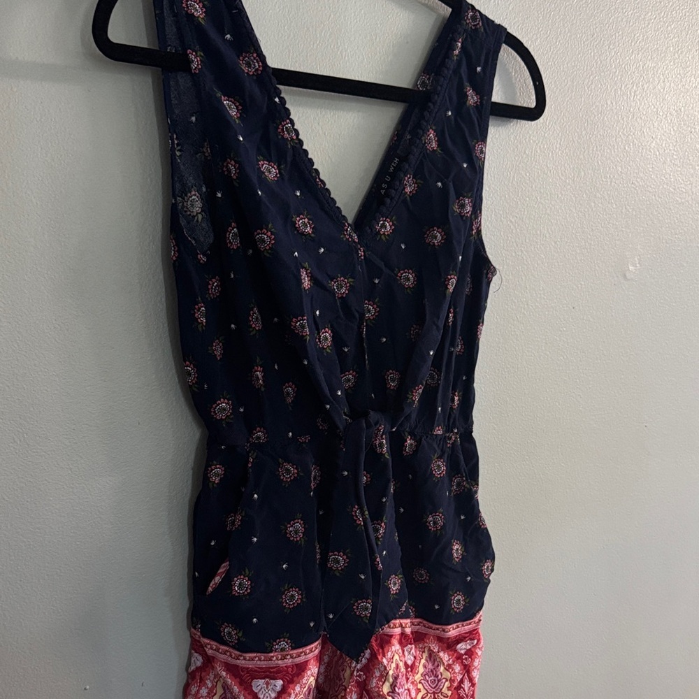 Navy and Pink As U Wish Sleeveless Romper - Picture 3 of 6